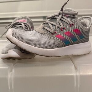 Adidas Kids Sneakers in Gray with Pink and Blue Stripes